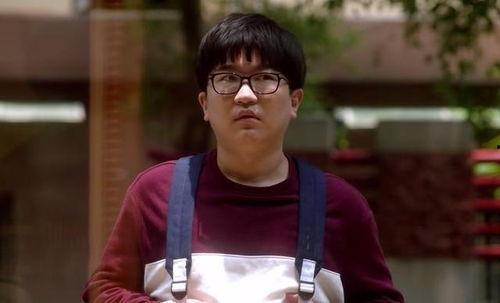 娱乐吃瓜背景女星,揭秘那些年我们吃瓜的女星们