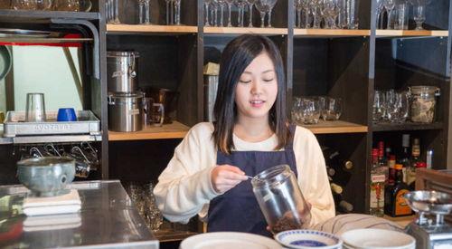 娱乐吃瓜酱兼职,揭秘娱乐圈幕后故事，带你领略明星幕后生活